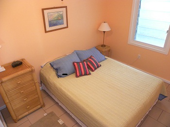 1st floor living room